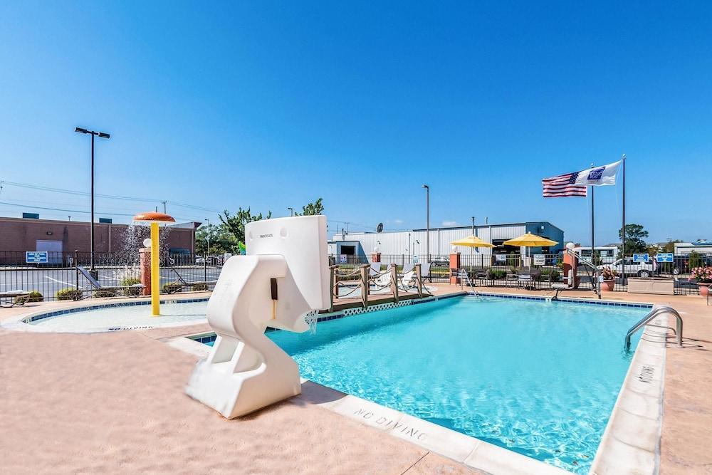 Sleep Inn & Suites Rehoboth Beach Exterior photo